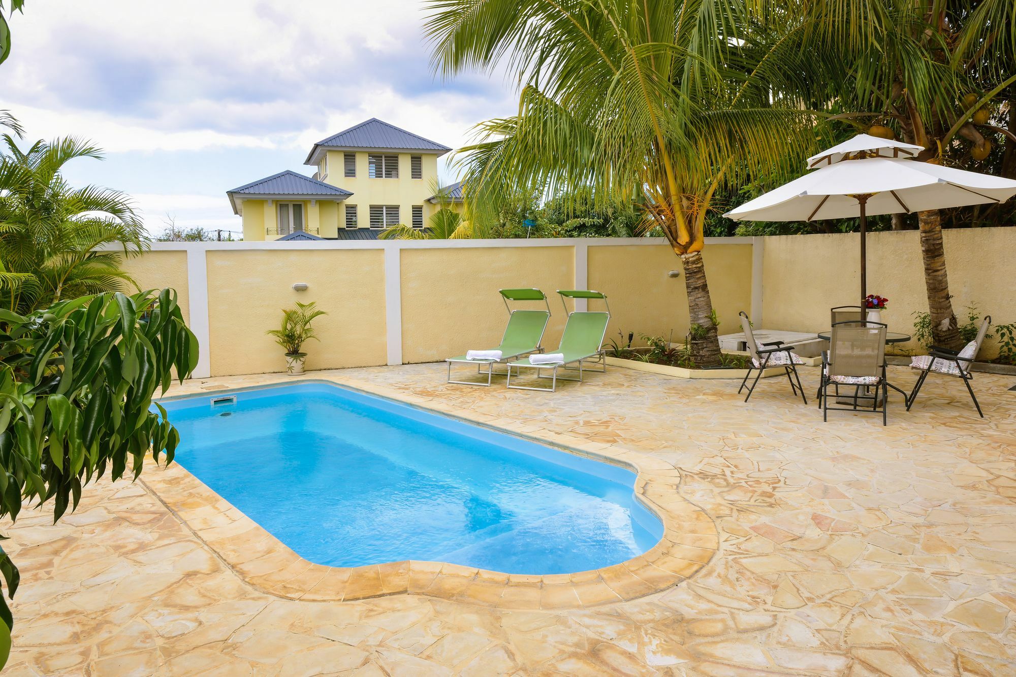 Sunset Villa Flic en Flac Exterior photo